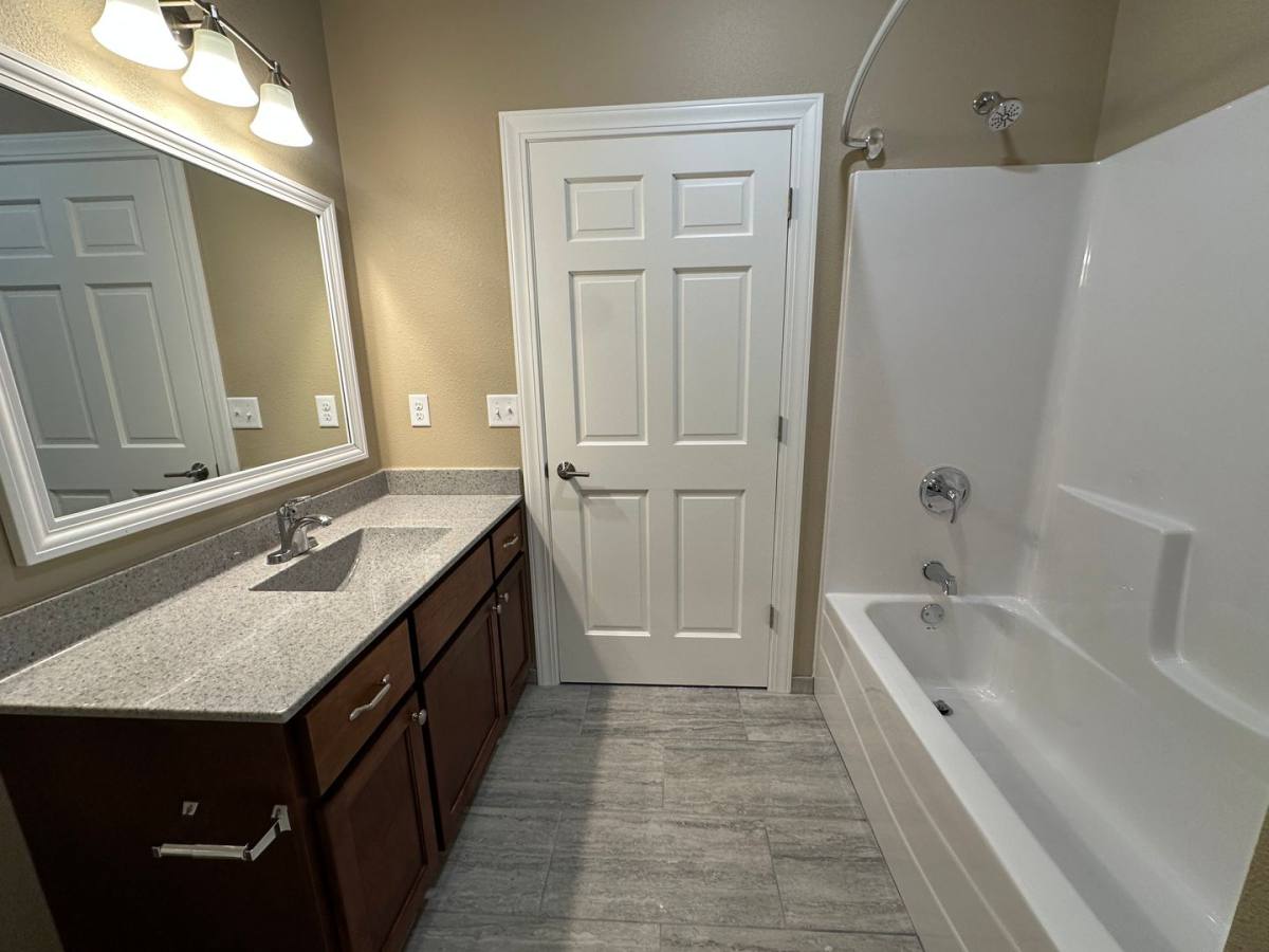 Apartment for rent at 2101 Abbey Rd, Onalaska, WI 54650
