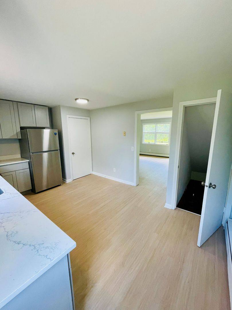 Apartment for rent at 350 Main St, Spencer, MA 01562