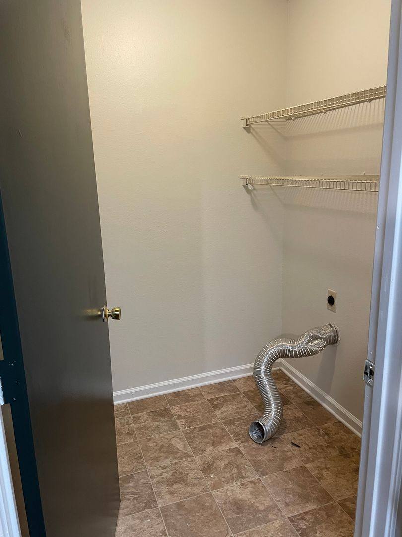 Apartment for rent at 1406 Eighth St NW, Jasper, AL 35503
