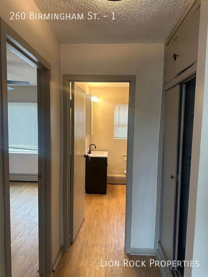 Apartment for rent at 260 Birmingham St #1, Saint Paul, MN 55106