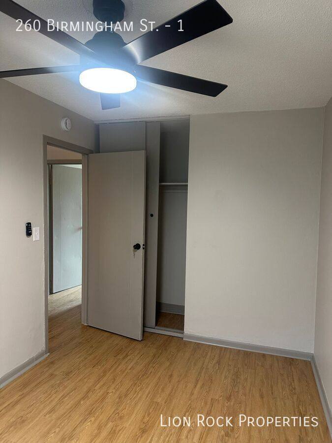 Apartment for rent at 260 Birmingham St #1, Saint Paul, MN 55106