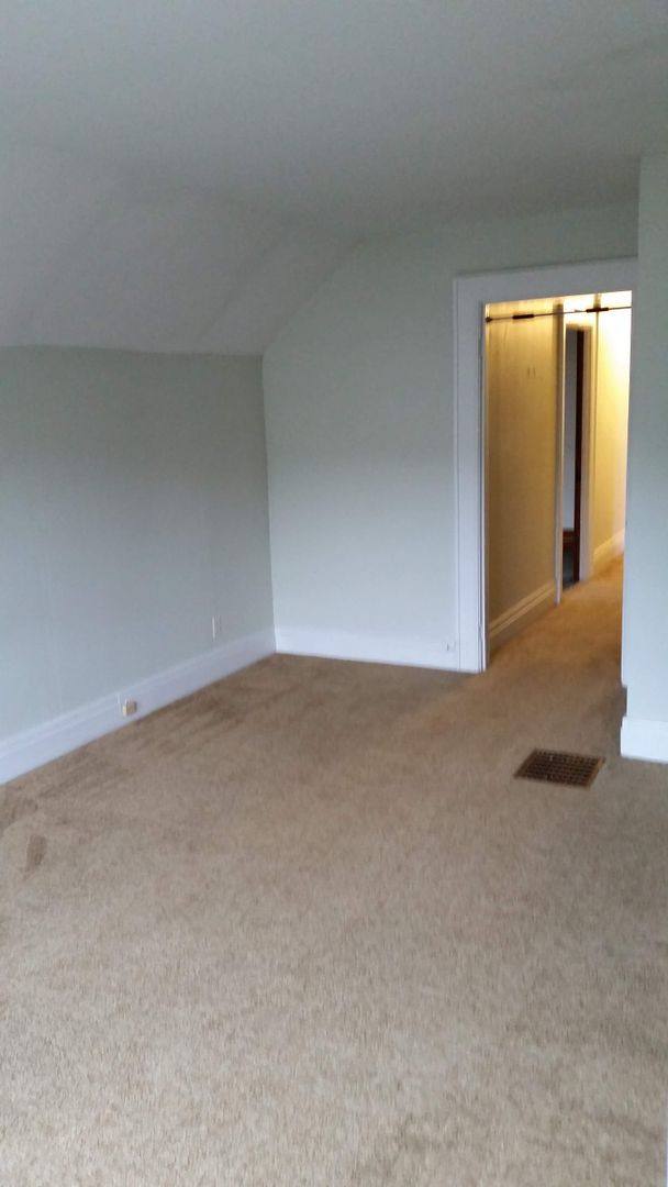 Apartment for rent at 133-35 Roosevelt Ave, Syracuse, NY 13210