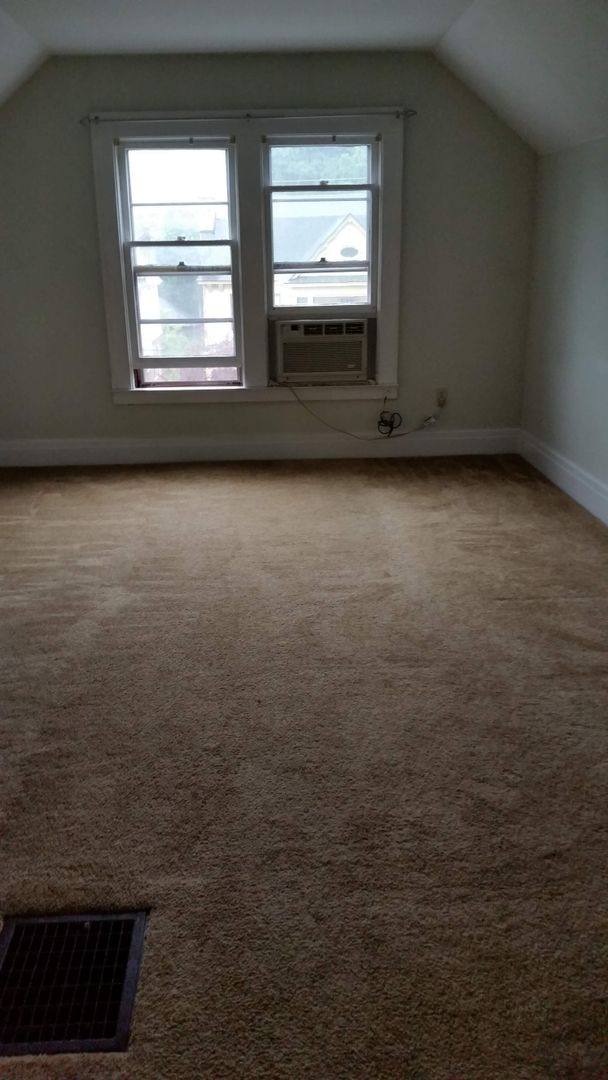 Apartment for rent at 133-35 Roosevelt Ave, Syracuse, NY 13210