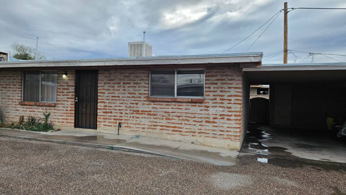 Apartment for rent at 420 E Yavapai Rd, Tucson, AZ 85705
