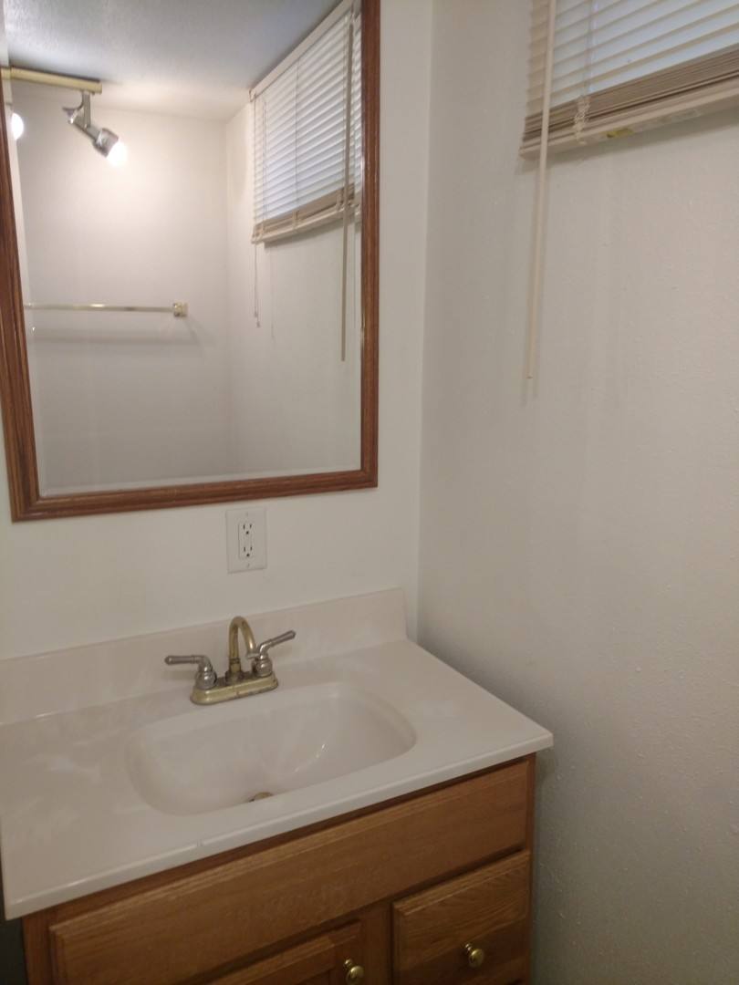 Townhouse for rent at 2110 Melrose Court, Cedar Falls, IA 50613