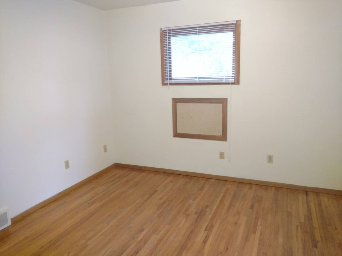 Townhouse for rent at 2110 Melrose Court, Cedar Falls, IA 50613