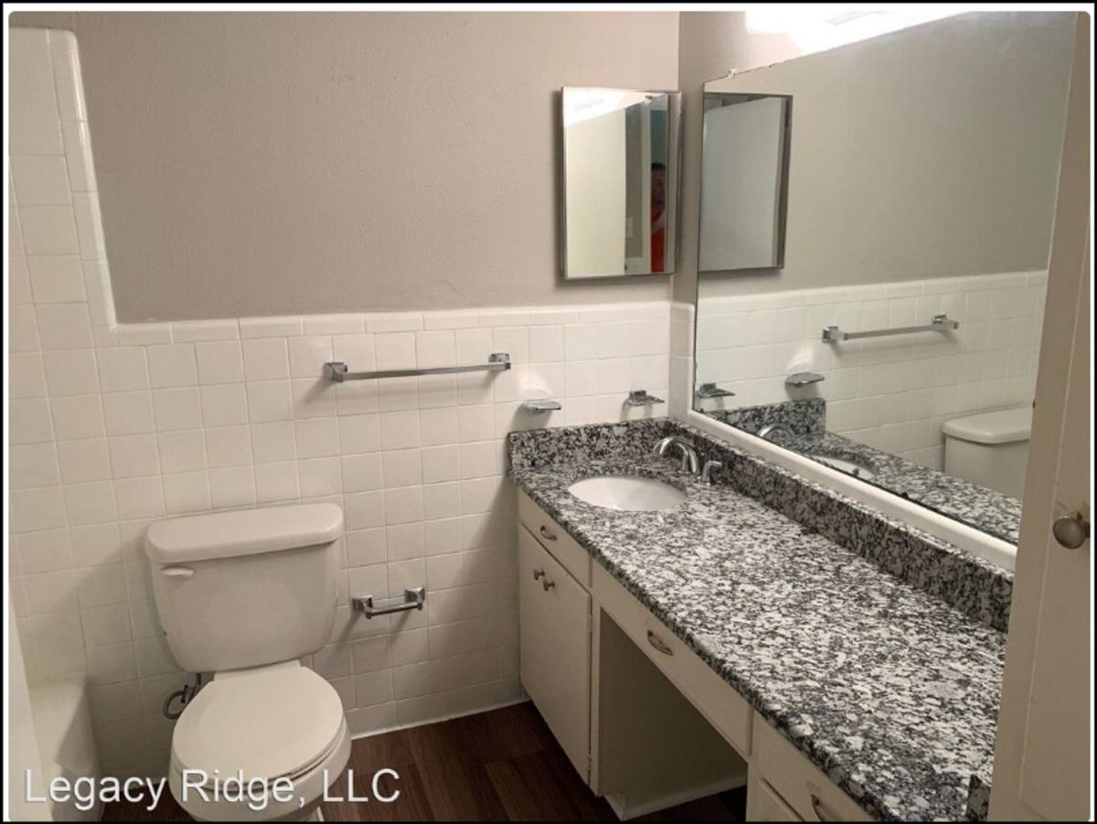 Apartment for rent at 2504 Hilltop Dr, Waco, TX 76710