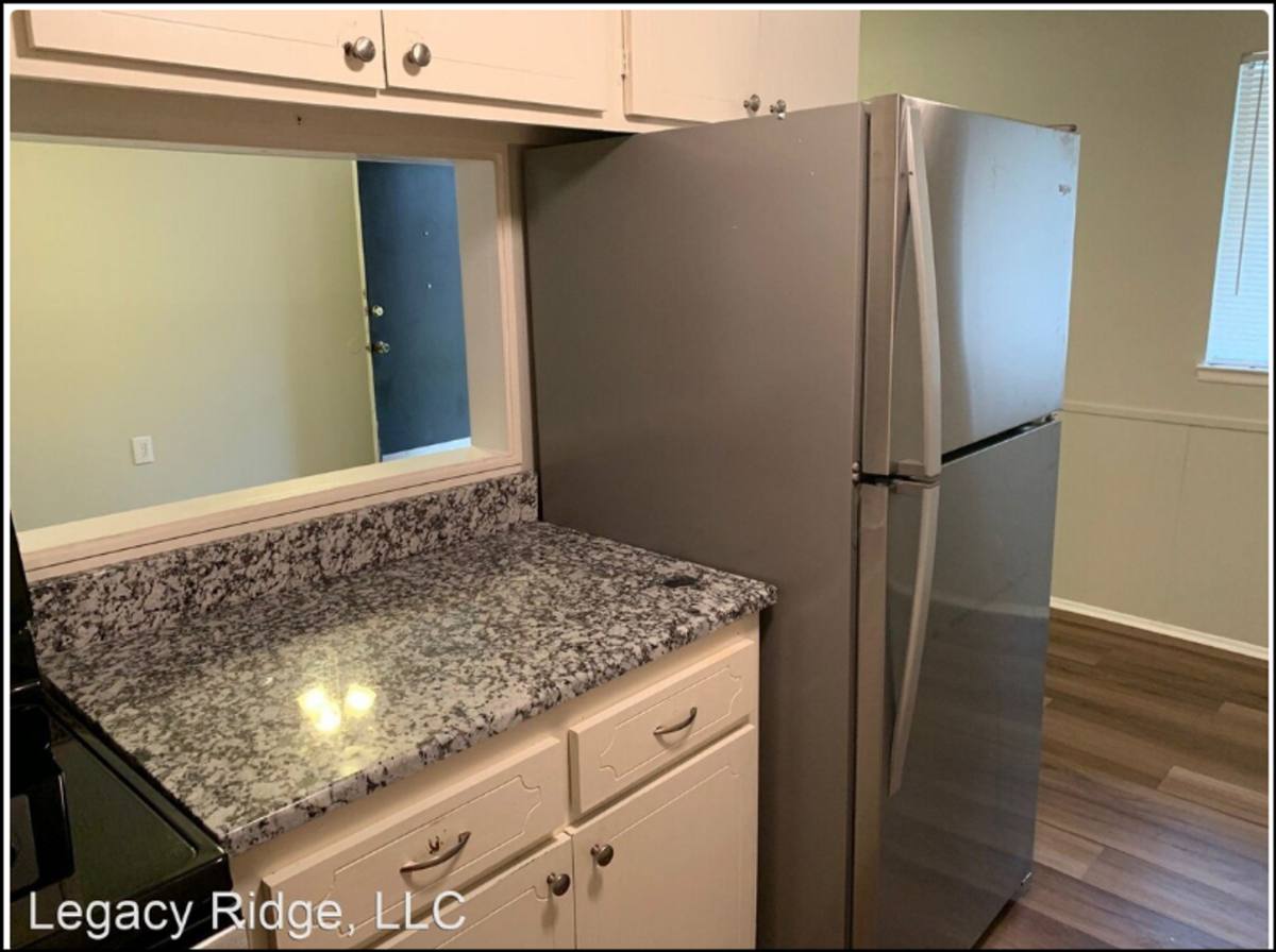 Apartment for rent at 2504 Hilltop Dr, Waco, TX 76710