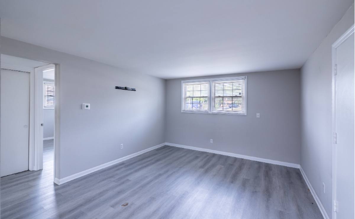Apartment for rent at 1911 Hazelwood Ave, Fort Wayne, IN 46805