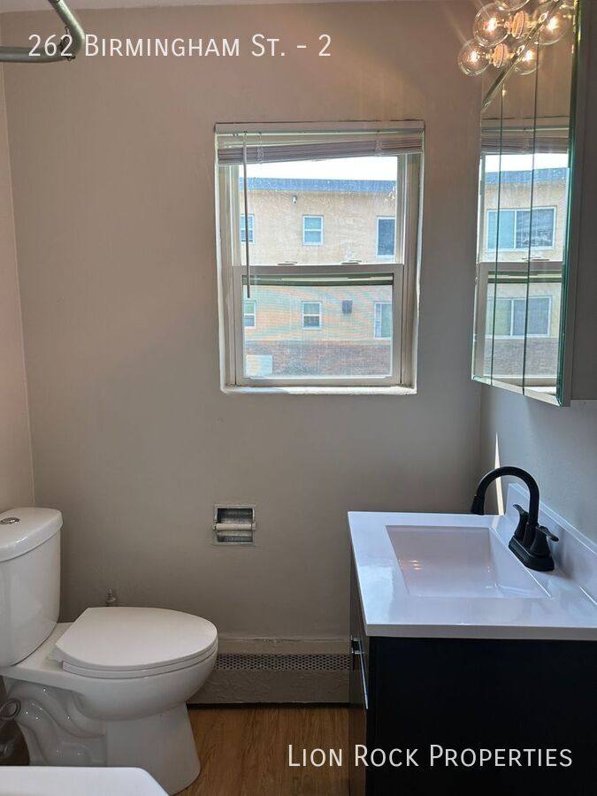 Apartment for rent at 262 Birmingham St #2, Saint Paul, MN 55106