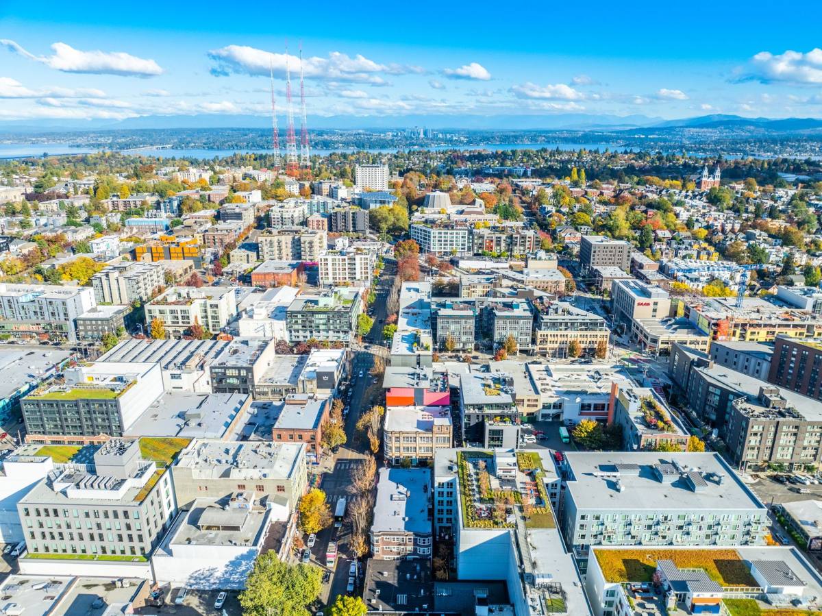 Apartment for rent at 1019 E Pike St, Seattle, WA 98122
