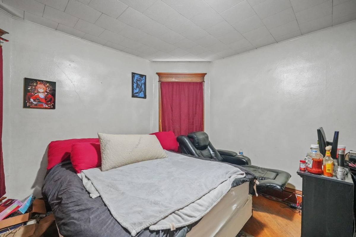 Apartment for rent at 1407, 1409, 1411 Main St, Cedar Falls, IA 50613