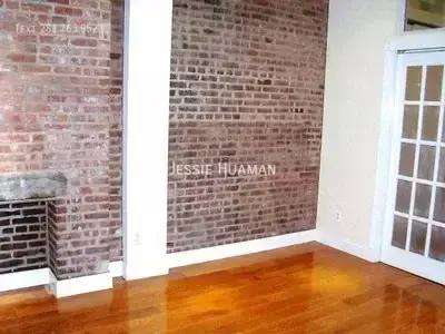 Apartment for rent at 279 E 10th St #6, New York, NY 10009