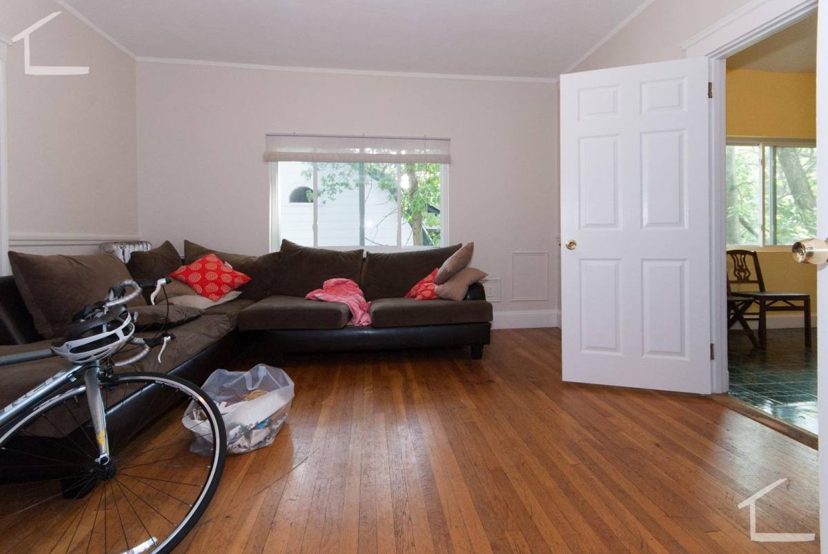 Apartment for rent at 42 Orchard Rd #2E, Brookline, MA 02445
