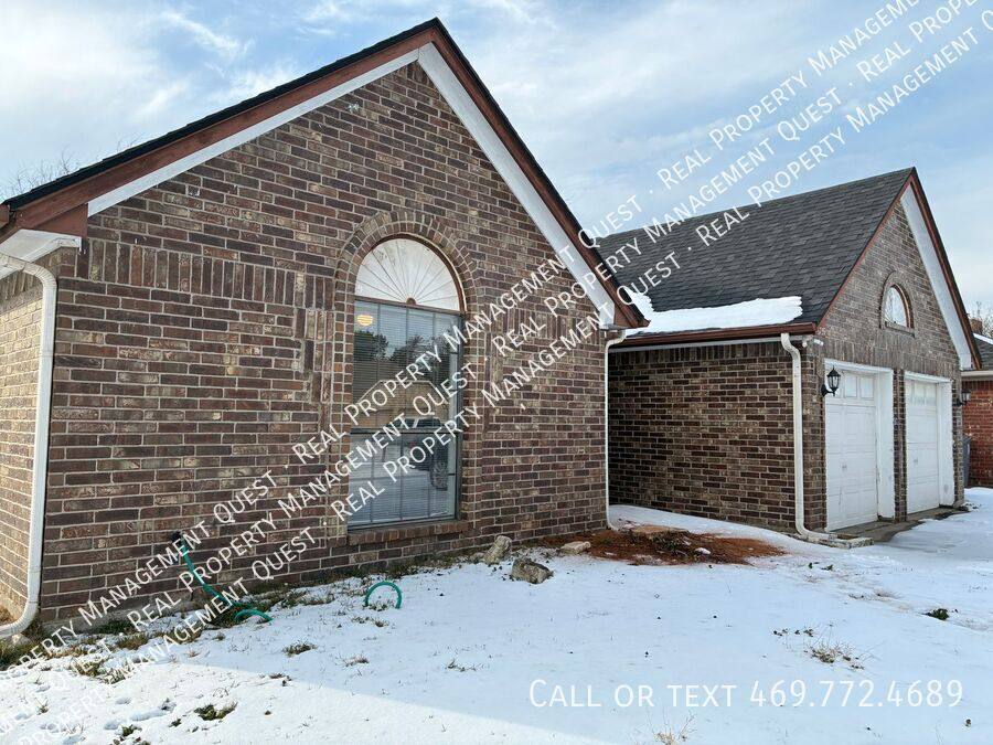 House for rent at 6759 Mountain Cedar Lane, Dallas, TX 75236