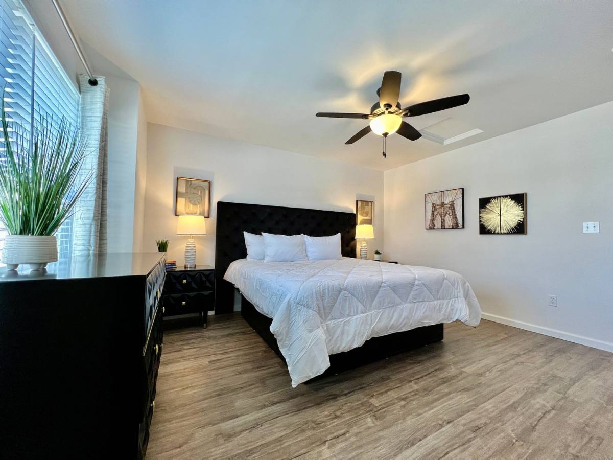 Townhouse for rent at 815 W Pearl St #C, Batesville, IN 47006