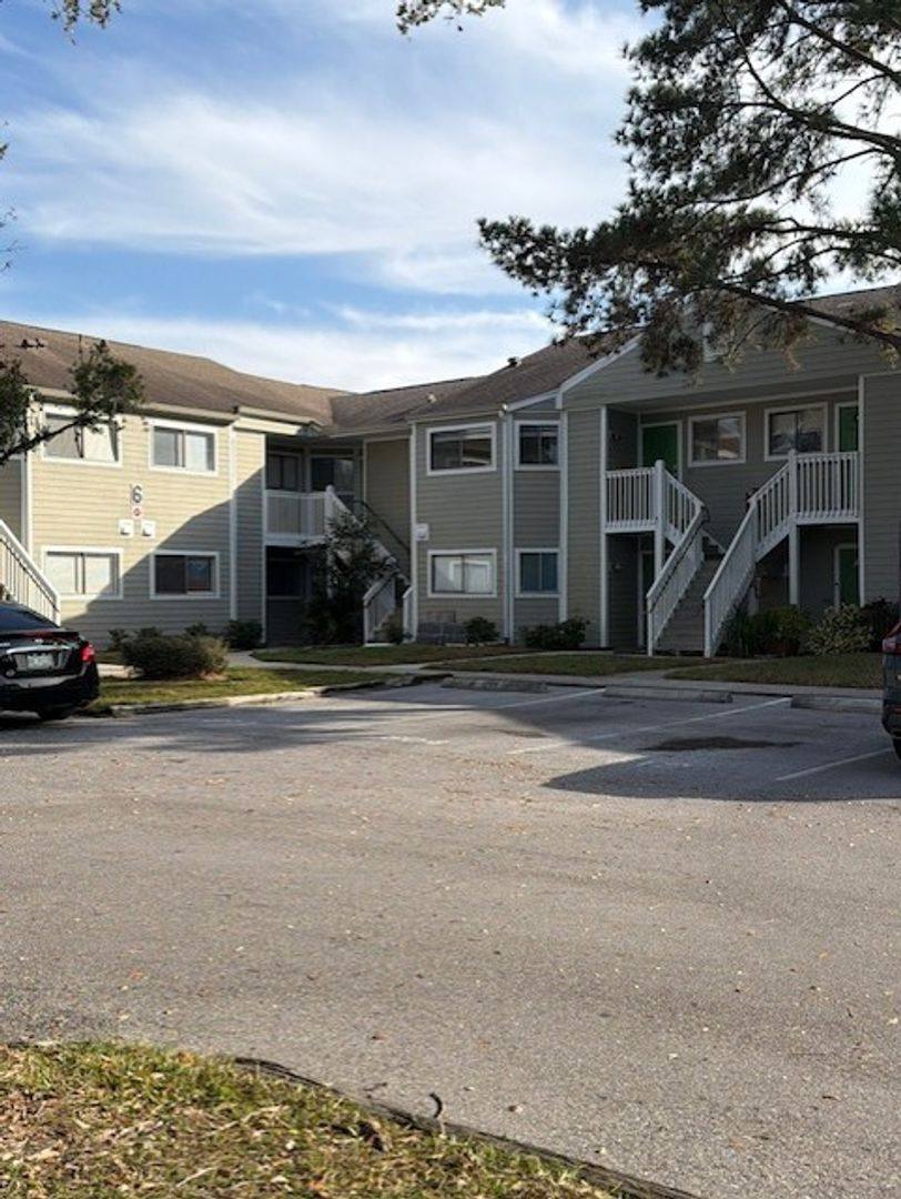 Apartment for rent at 7298 Ulmerton Rd, Largo, FL 33771