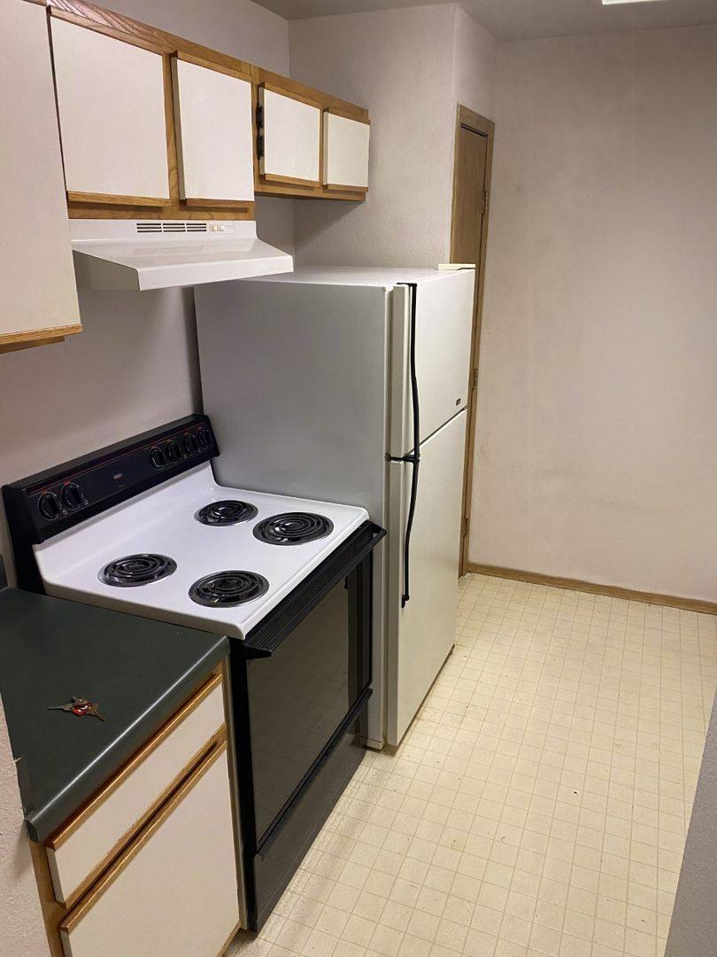 Apartment for rent at 1733-1740 Ohio St, Lawrence, KS 66044