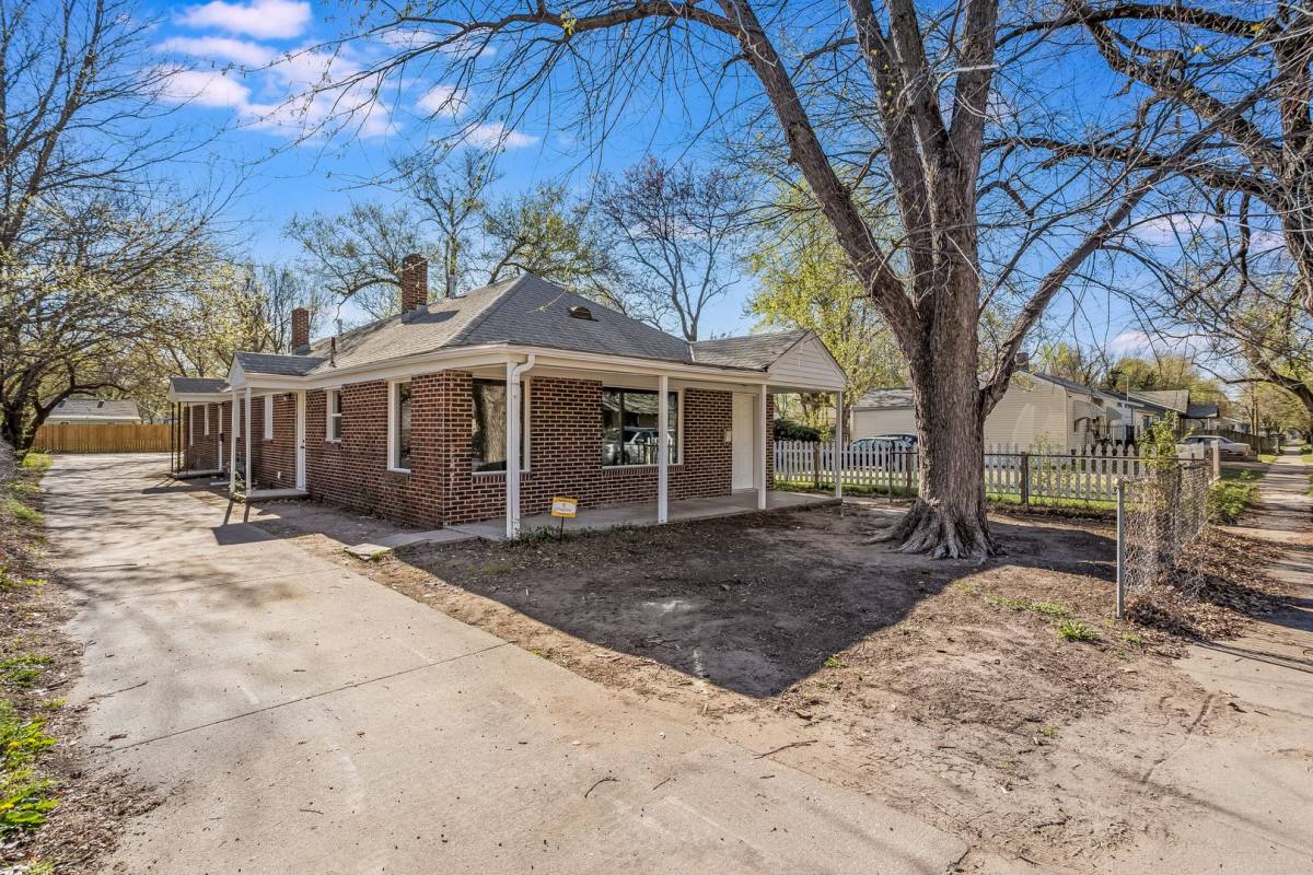 House for rent at 1832 S Washington Ave, Wichita, KS 67211
