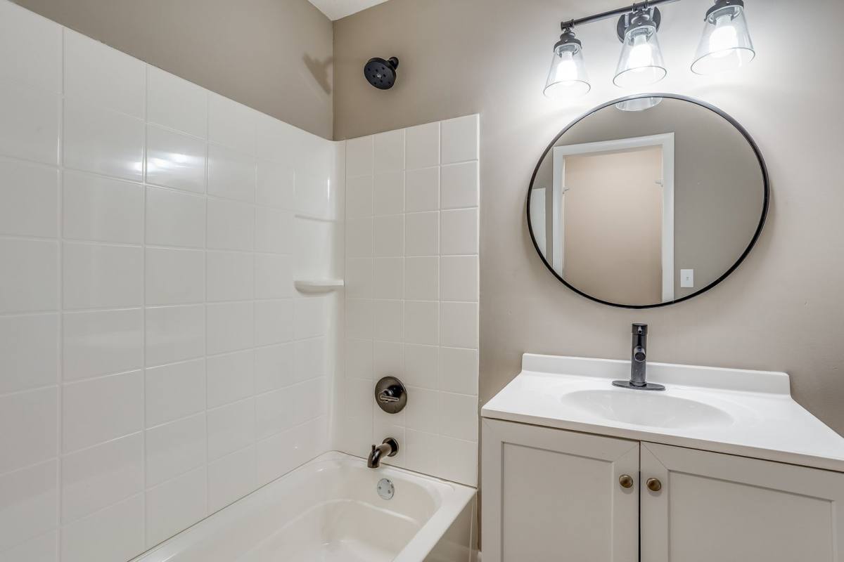 House for rent at 1832 S Washington Ave, Wichita, KS 67211