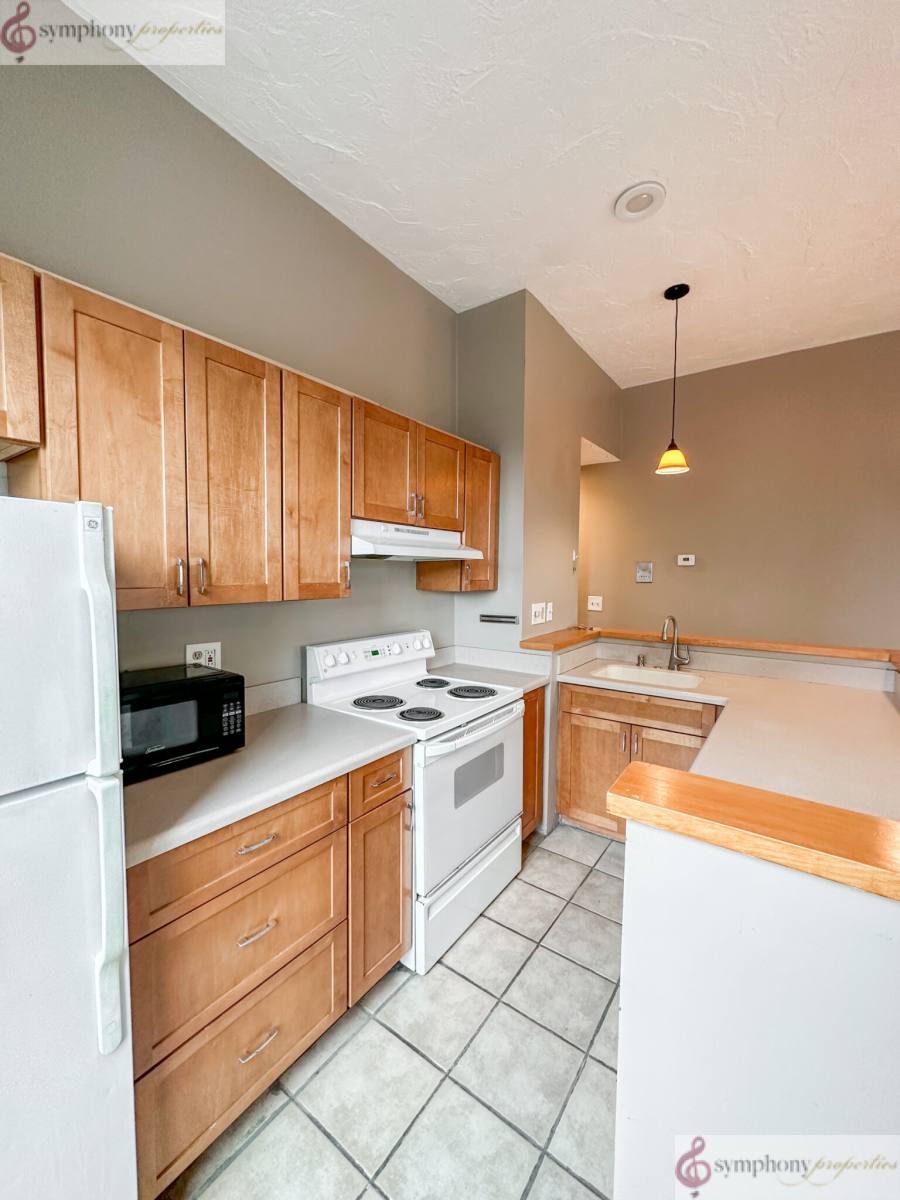 Apartment for rent at 493 Massachusetts Ave #2, Boston, MA 02118