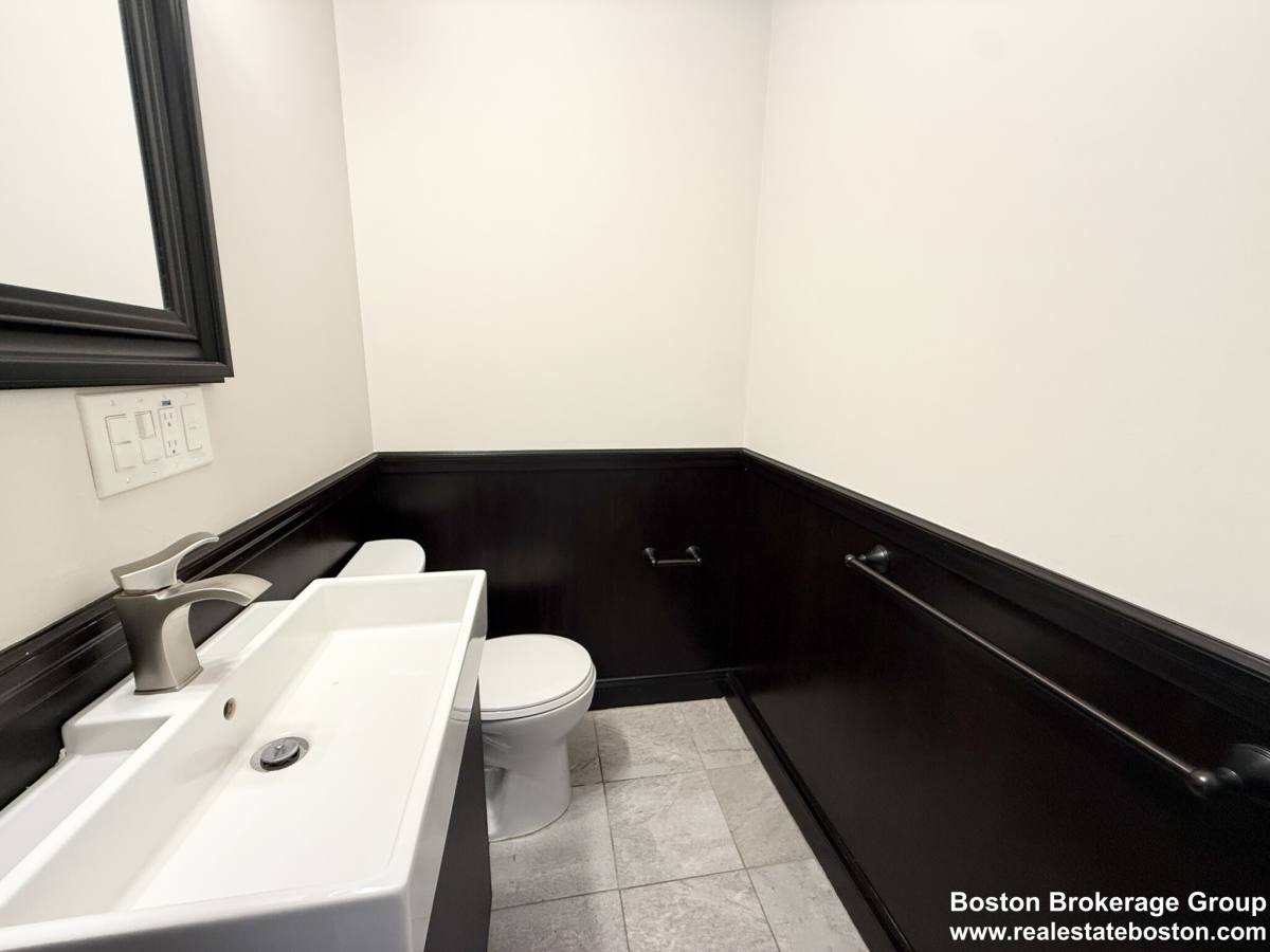 Apartment for rent at 71 Saxton St #3, Dorchester, MA 02125