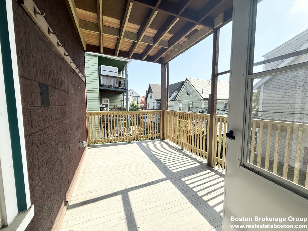 Apartment for rent at 71 Saxton St #3, Dorchester, MA 02125