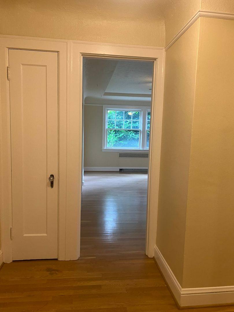 Apartment for rent at 2030 NW Flanders, Portland, OR 97209