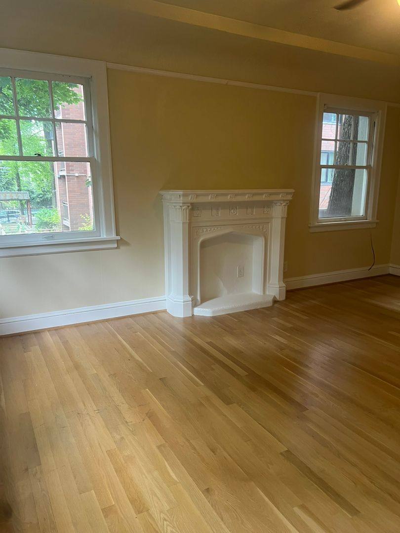 Apartment for rent at 2030 NW Flanders, Portland, OR 97209