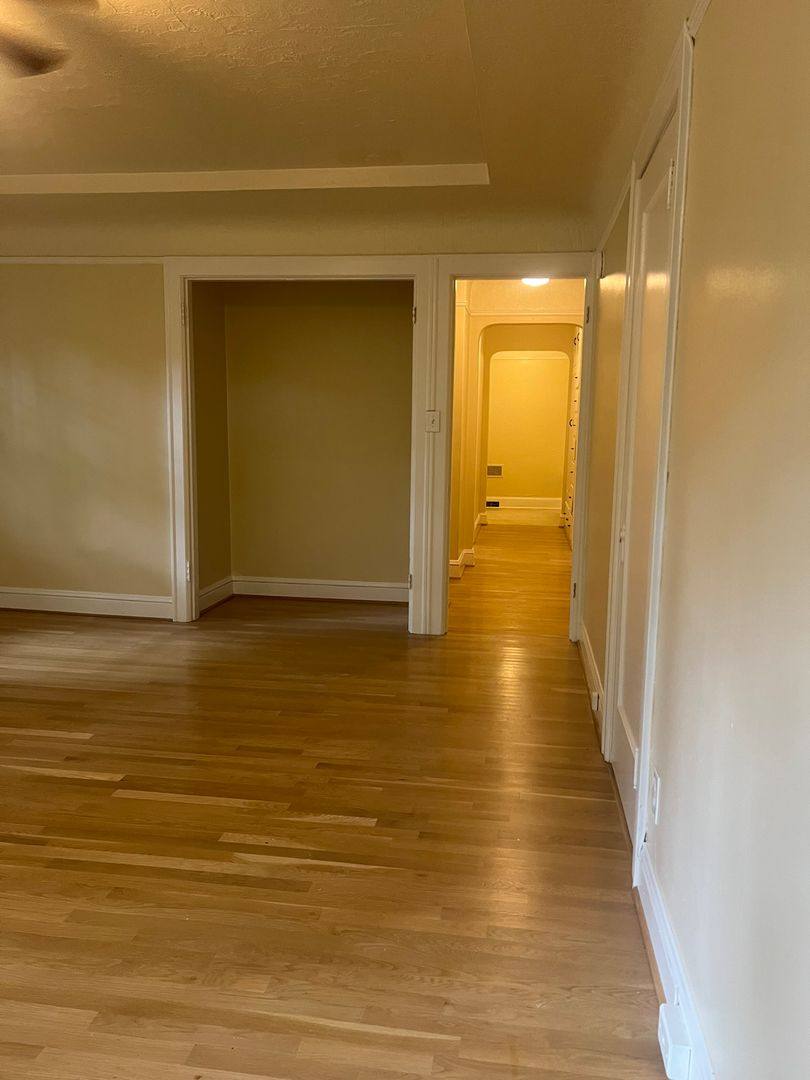 Apartment for rent at 2030 NW Flanders, Portland, OR 97209