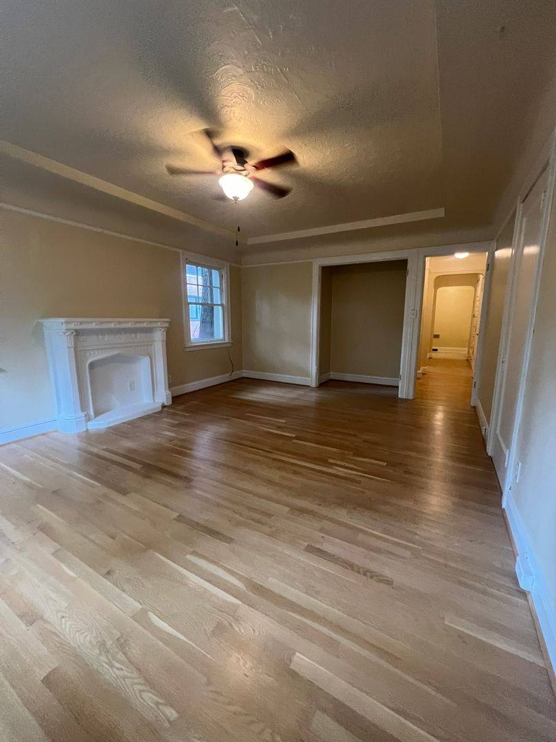 Apartment for rent at 2030 NW Flanders, Portland, OR 97209