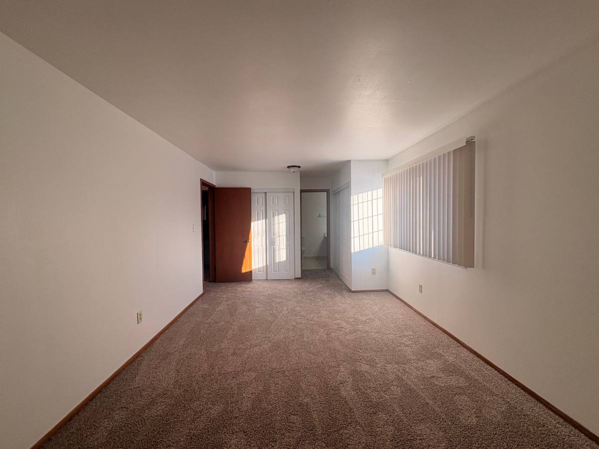 Apartment for rent at 2320 Woodrow Court, Appleton, WI 54915