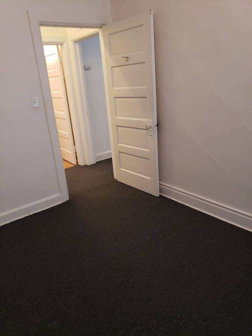 Apartment for rent at 405 NE Oak St, Pullman, WA 99163