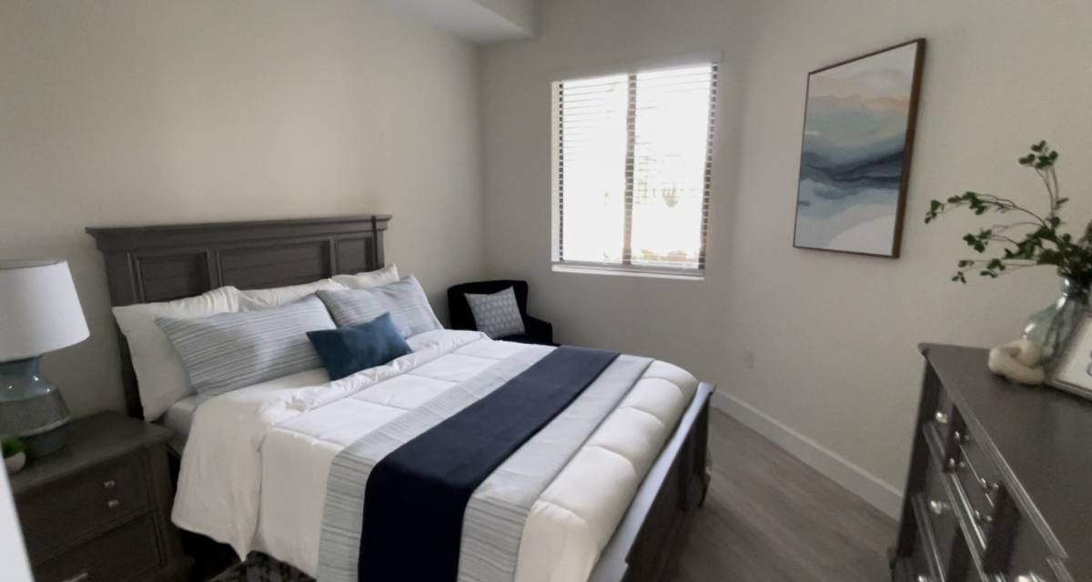 Apartment for rent at 895 W 72nd St #311, Hialeah, FL 33014
