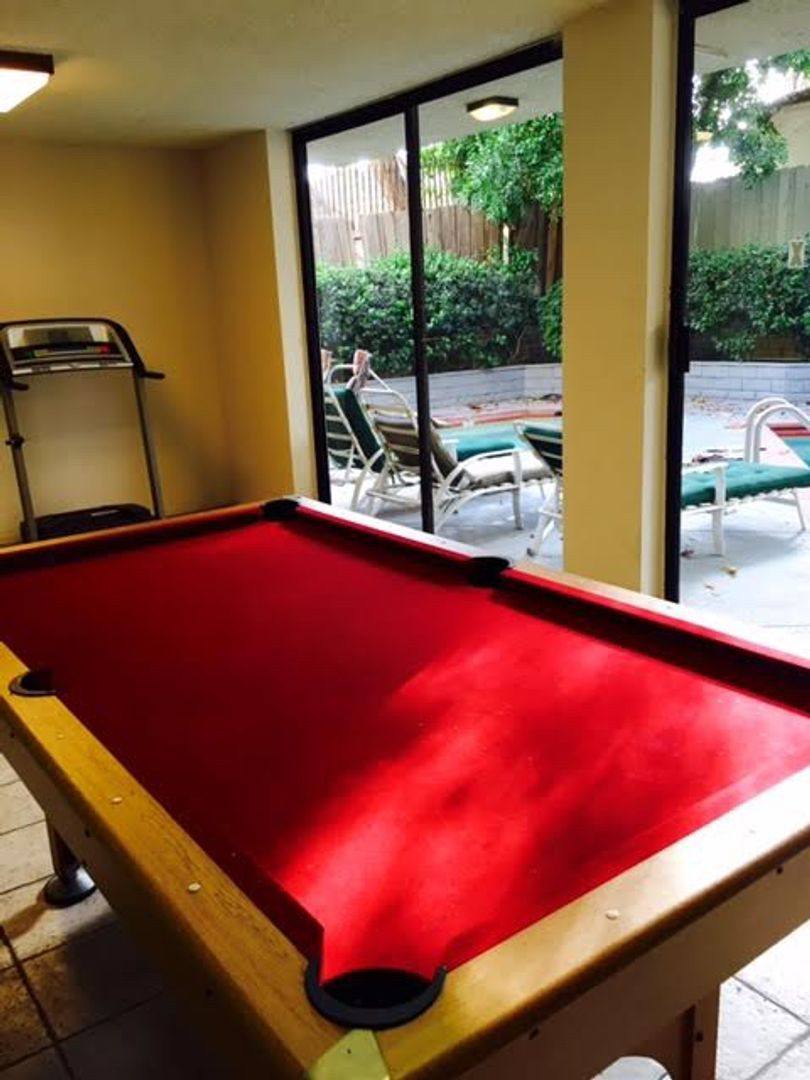 Apartment for rent at 10822 Otsego St, North Hollywood, CA 91601