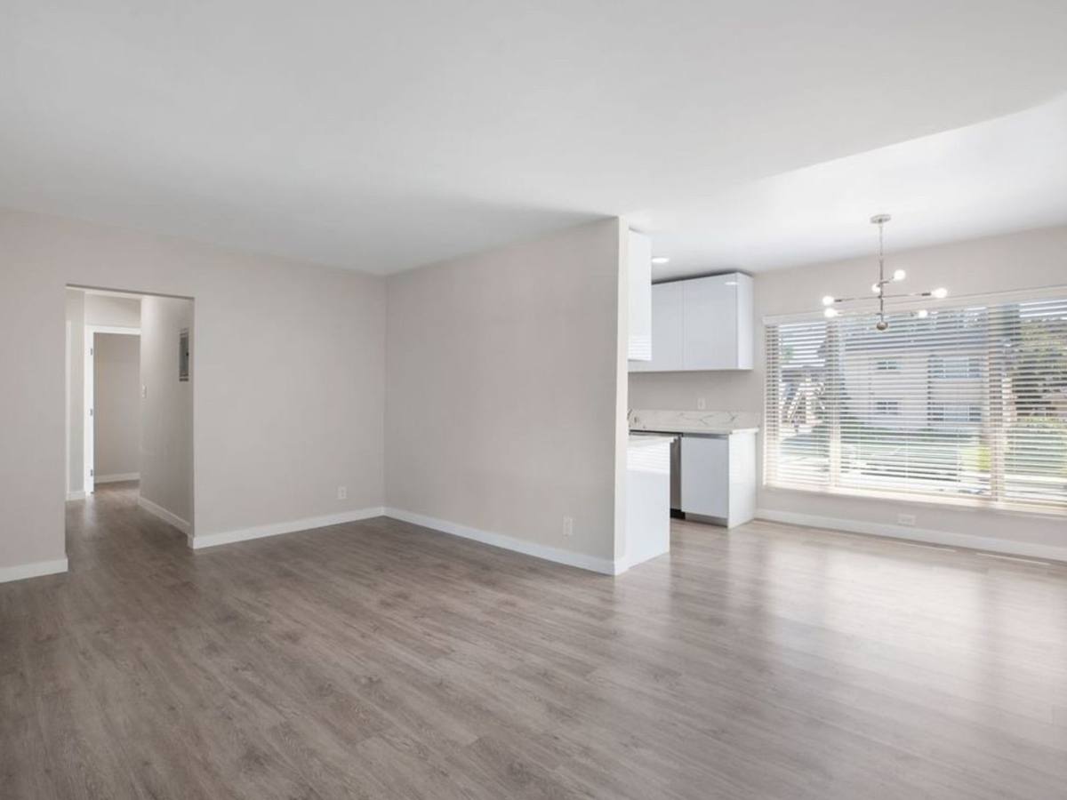 Apartment for rent at 4957 Kester Ave, Sherman Oaks, CA 91403