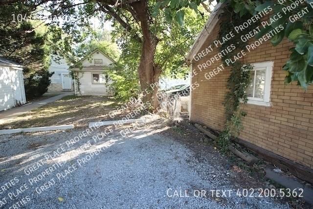 House for rent at 1040 Charleston, Lincoln, NE 68508