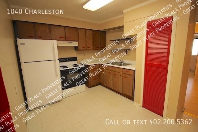 House for rent at 1040 Charleston, Lincoln, NE 68508
