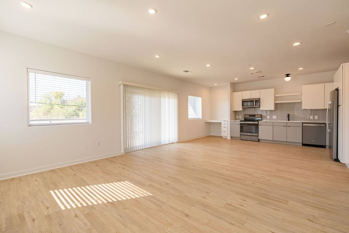 Condo for rent at 100 W Mockingbird Lane, Austin, TX 78745