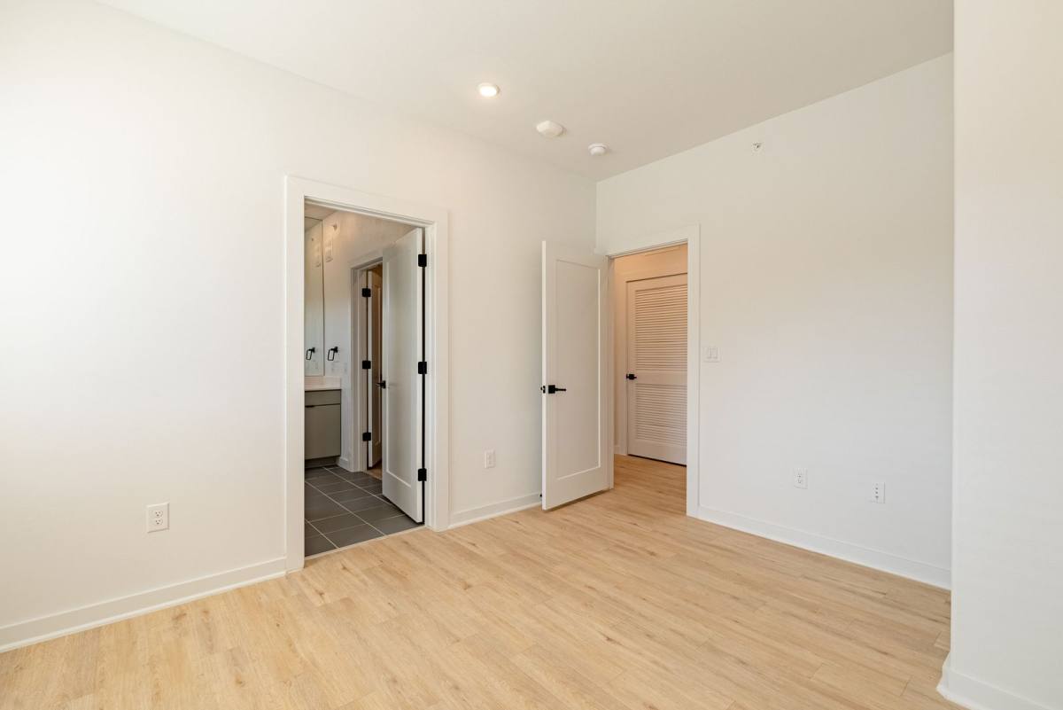 Condo for rent at 100 W Mockingbird Lane, Austin, TX 78745