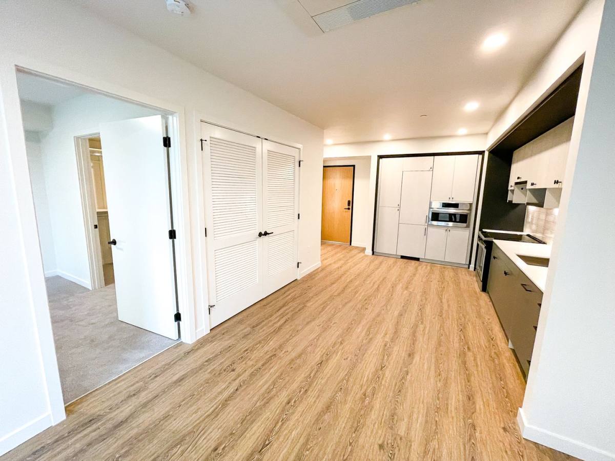 Apartment for rent at 312 Central Way, Kirkland, WA 98033