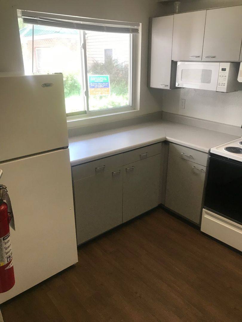Apartment for rent at 1903-1905 Massachusetts St, Lawrence, KS 66046