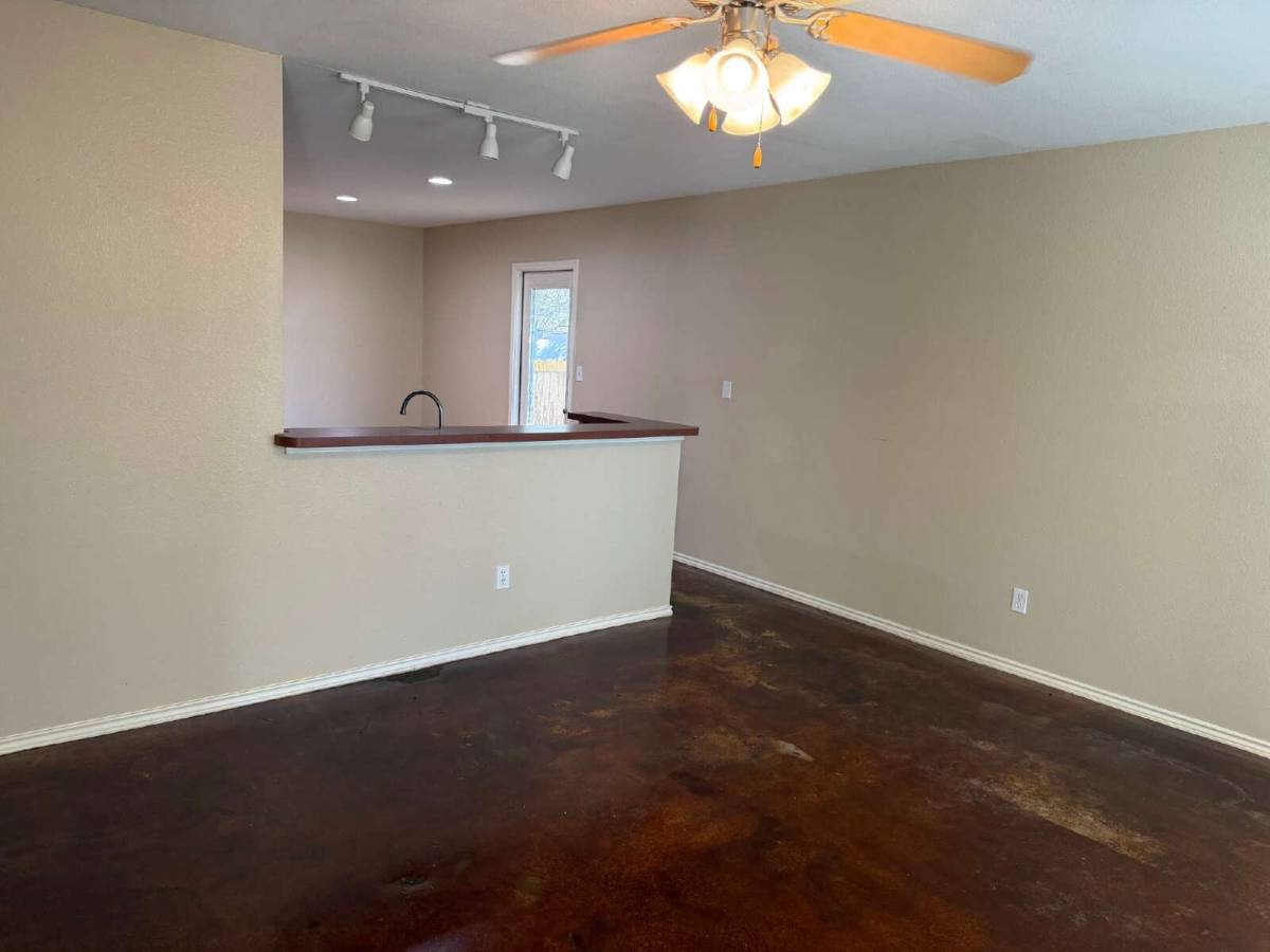 House for rent at 515 Cave Lane, San Antonio, TX 78209