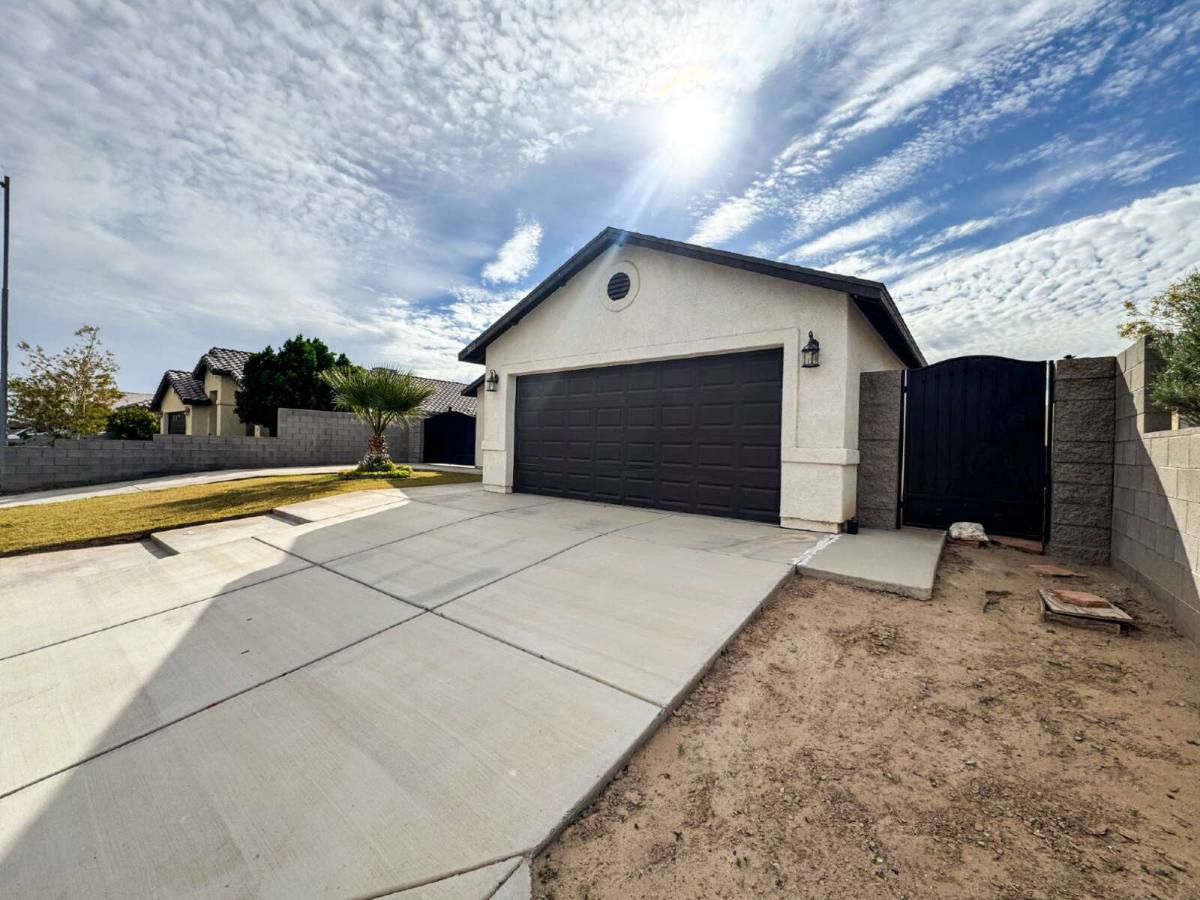 House for rent at 3923 E Ortega St, San Luis, AZ 85349