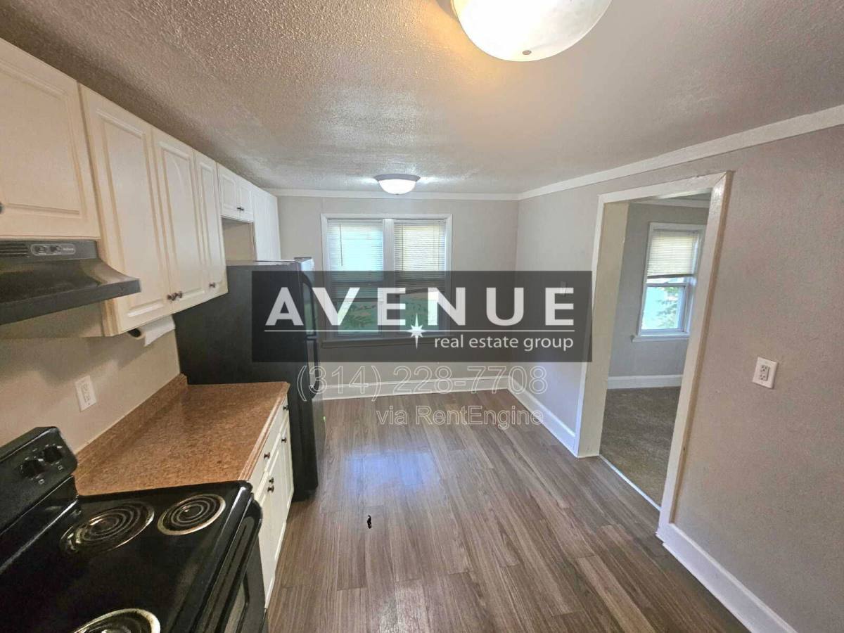 House for rent at 126 Madison Ave, Saint Louis, MO 63119