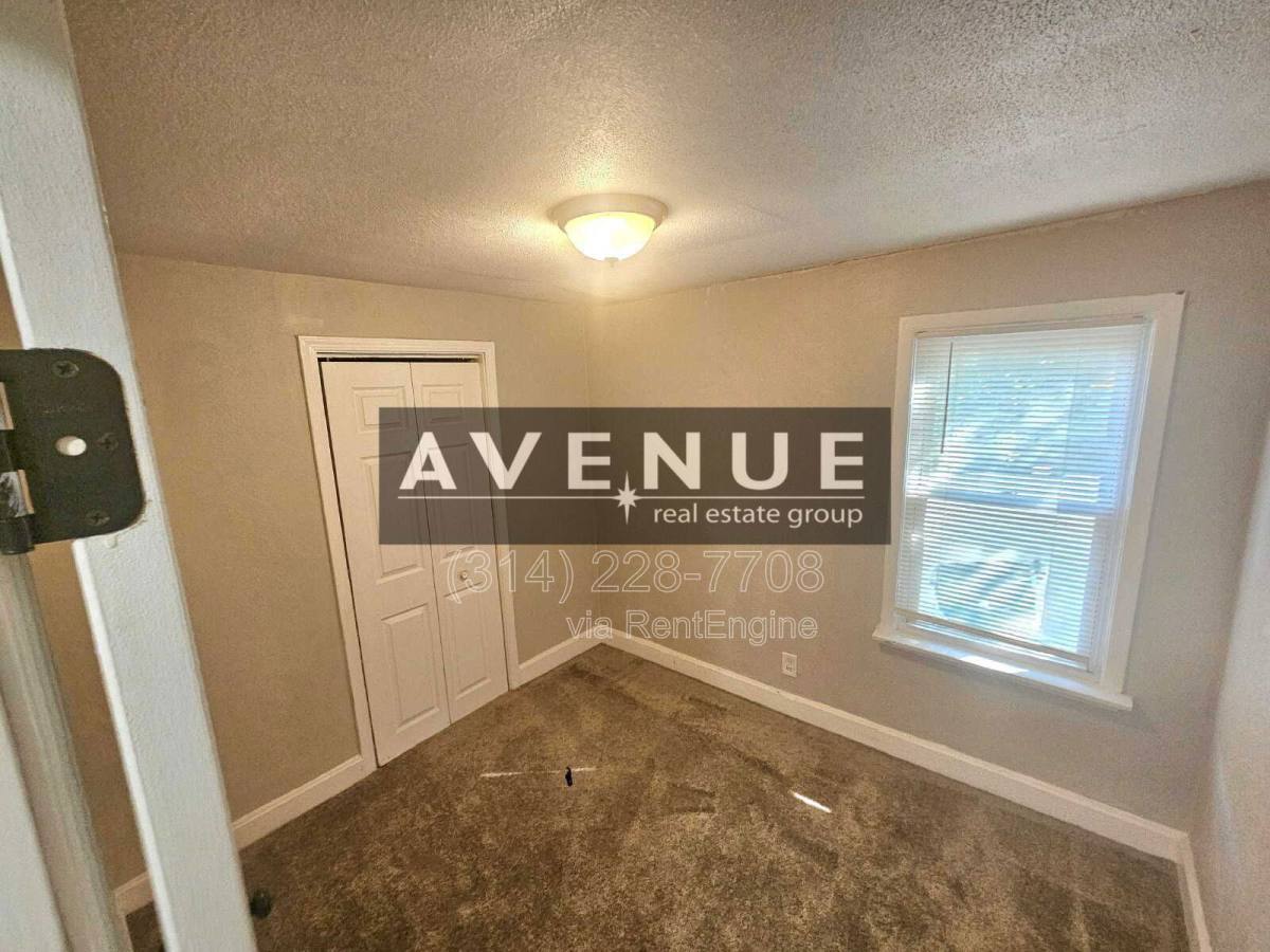House for rent at 126 Madison Ave, Saint Louis, MO 63119