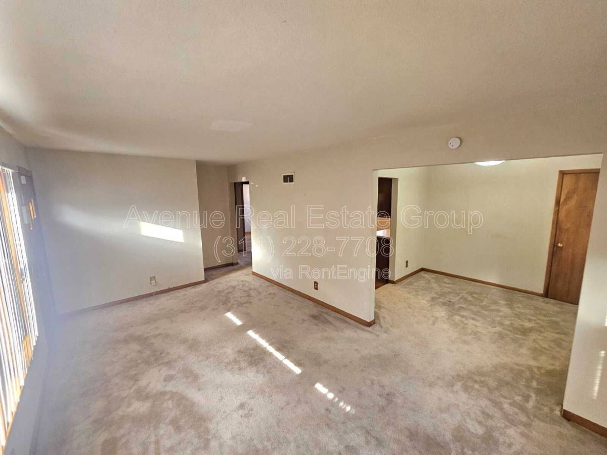 House for rent at 8883 St Cyr Dr, Saint Louis, MO 63136