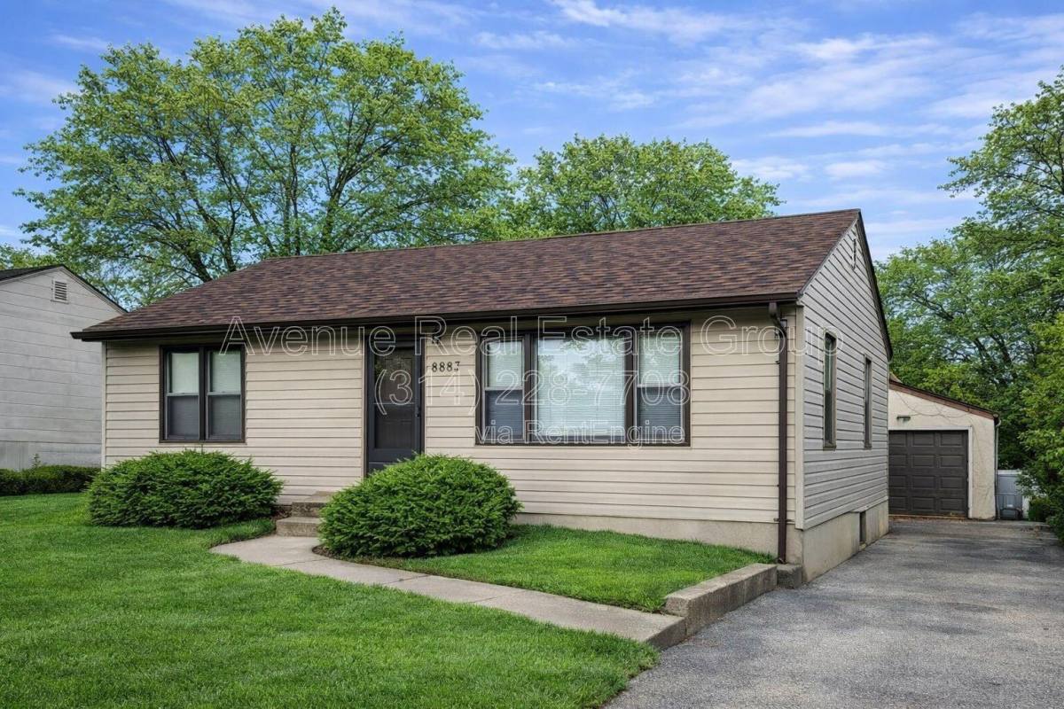 House for rent at 8883 St Cyr Dr, Saint Louis, MO 63136