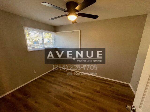 House for rent at 8330 Woodhurst Dr, Saint Louis, MO 63134