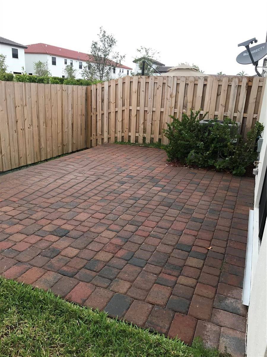 Townhouse for rent at 8806 NW 103rd Ave, Miami, FL 33178